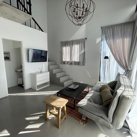 Апартаменты Increible Loft En Barrio Residencial Ремедиос-де-Эскалада Экстерьер фото